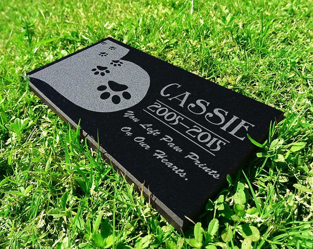 Heart Paws Design for Dog or Cat | Grave Stone